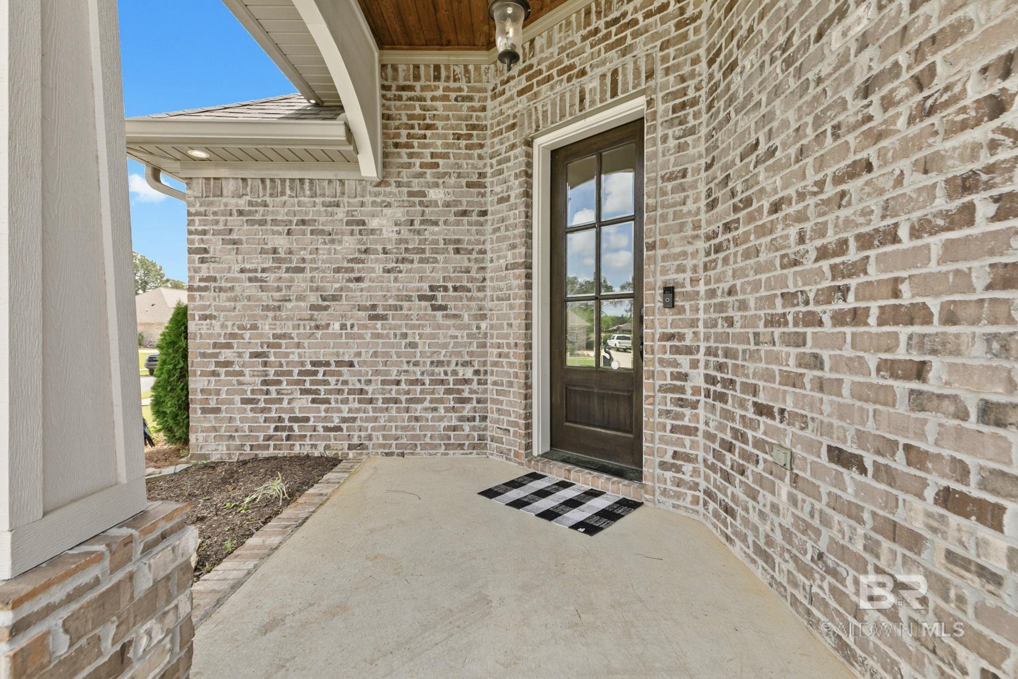Image 3: Entry