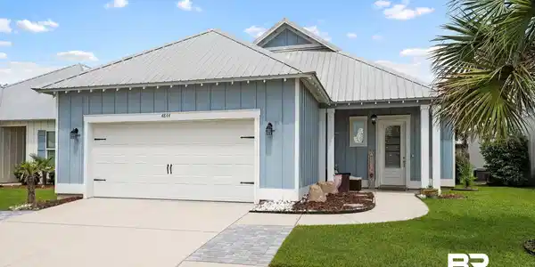 4844 E Cypress Loop
