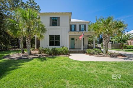 601 Magnolia Circle