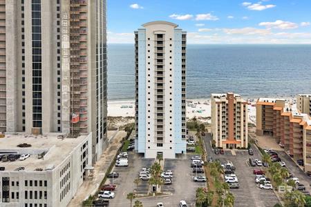 527 E Beach Boulevard