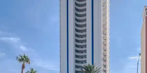 521 W Beach Boulevard