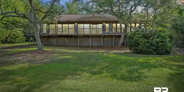 9580 N Bayou Road