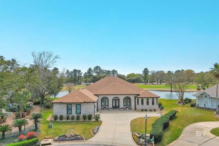 557 Willow Point Court