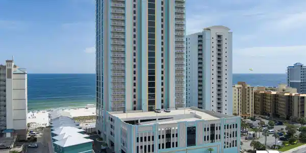 533 E Beach Boulevard