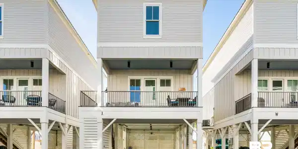 1592 WEST BEACH Boulevard