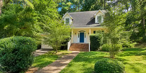 105 Blackthorne Circle