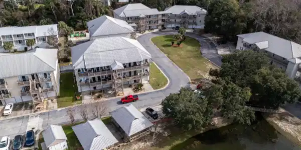 4 Yacht Club Drive