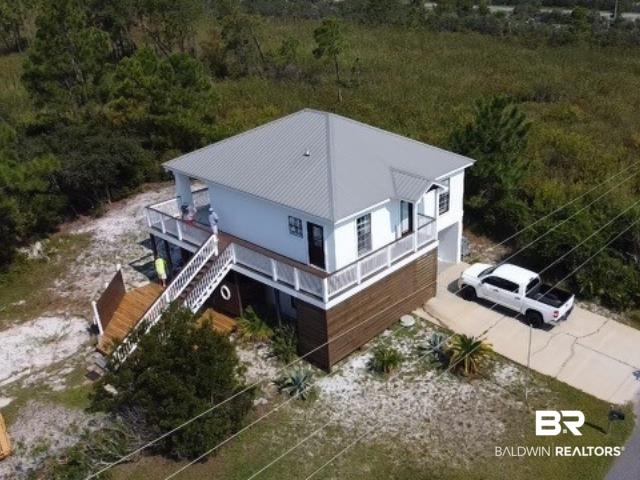 Image 3: 2 homes under 1 roof