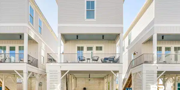 1592 WEST BEACH Boulevard