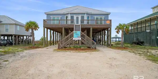 2420 Bienville Boulevard