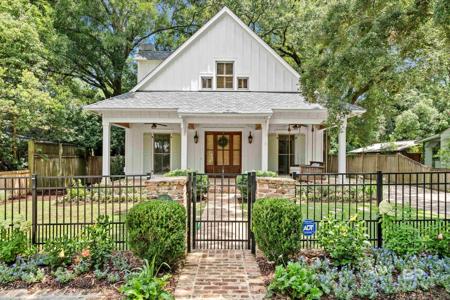 253 Morphy Avenue