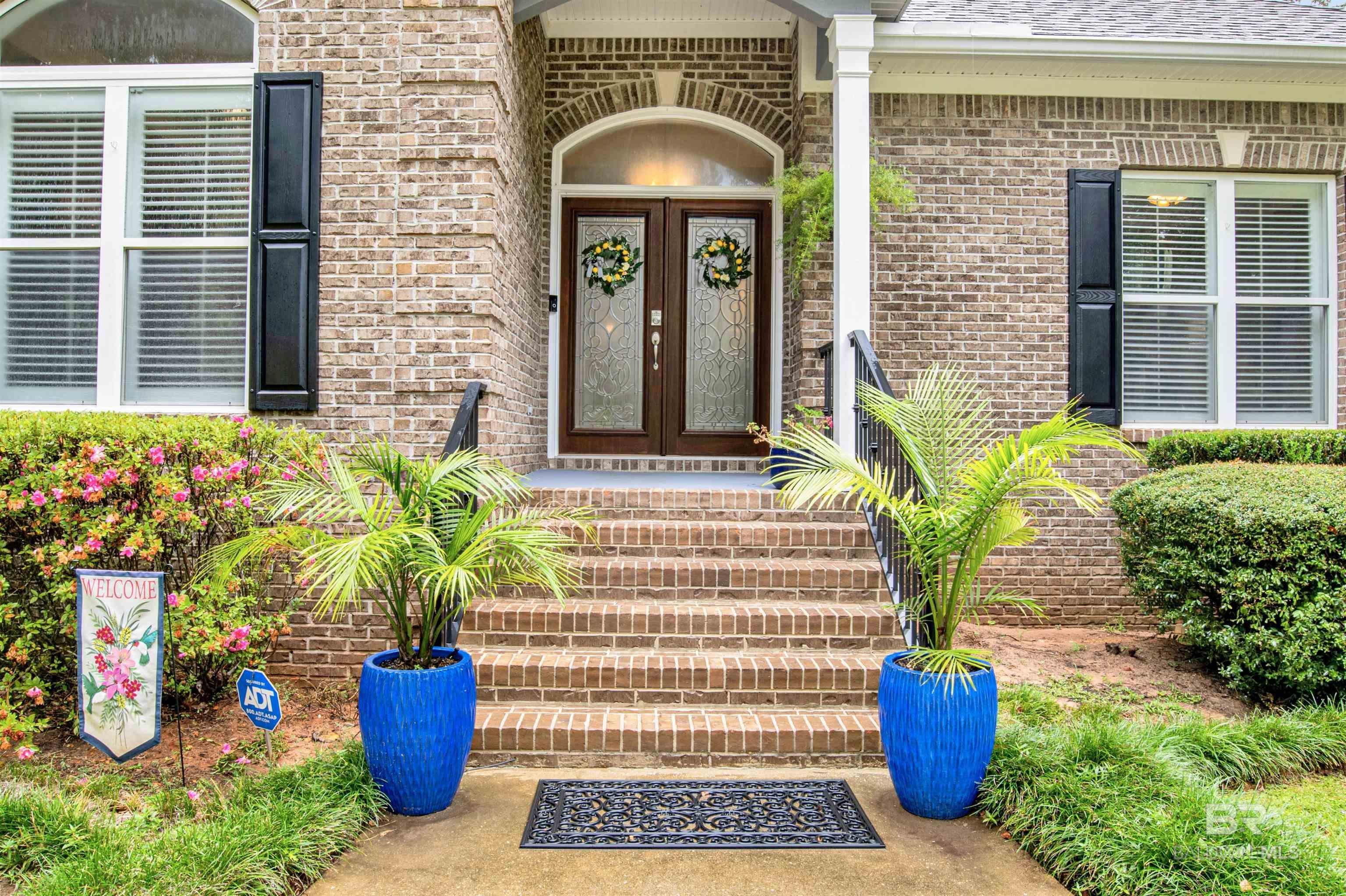 Image 2: Entry