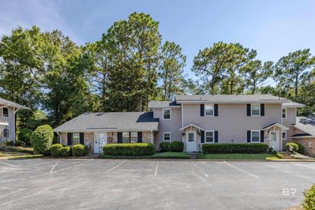 320 Volanta Avenue