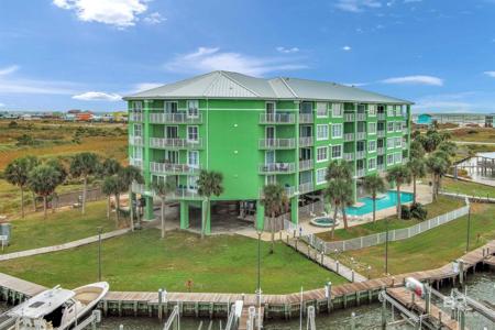 2715 State Highway 180