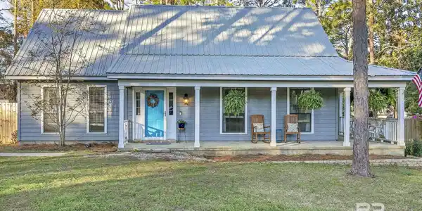 104 Brentwood Drive