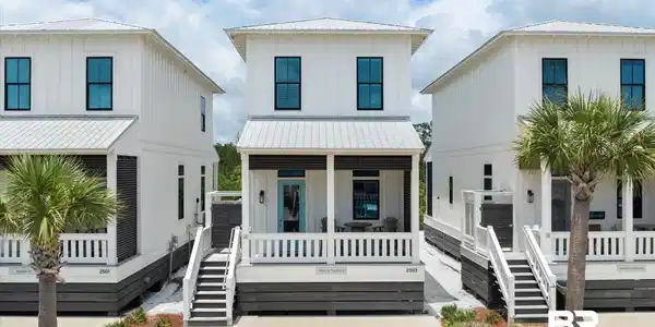 2503 Saltgrass Way