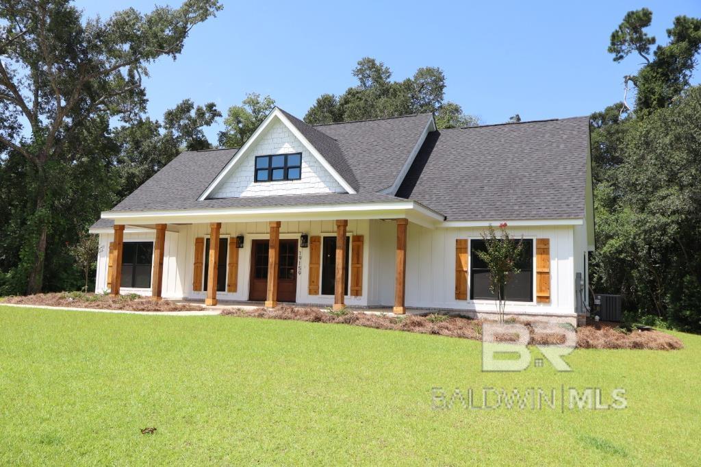 Image 3: Front Of Structure