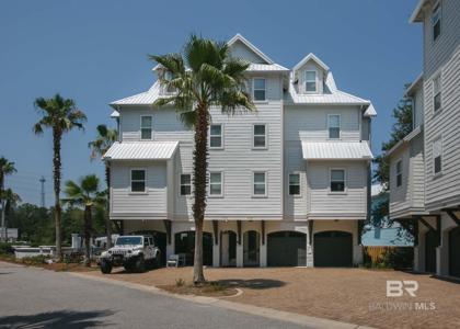 4712 Grander Court