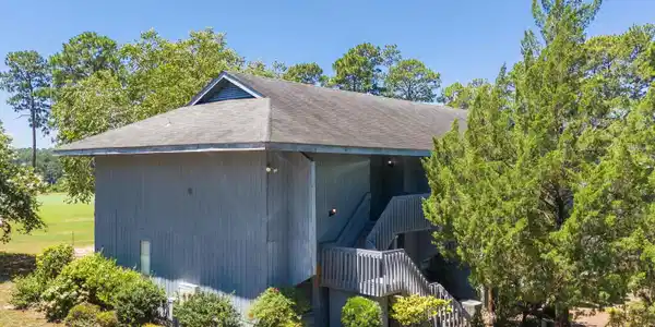 208 Golf Terrace