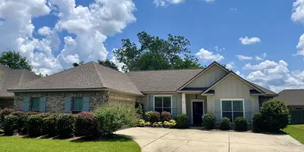 8711 Bainbridge Drive