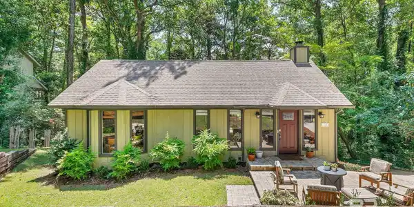 332 Ridgewood Drive