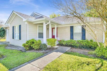 38 Hoffren Drive
