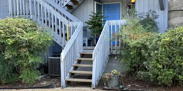 123 Golf Terrace