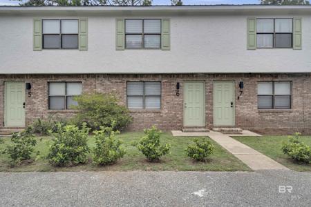 226 W Canal Drive