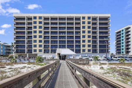 407 W Beach Boulevard