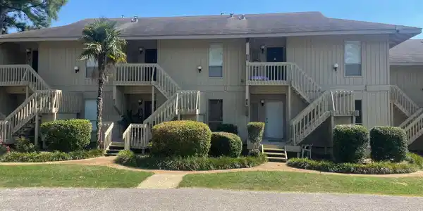 1057 N Sea Cliff Drive