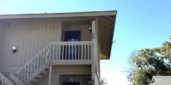 2009 N Sea Cliff Drive
