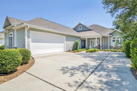 13 Baywalk Court