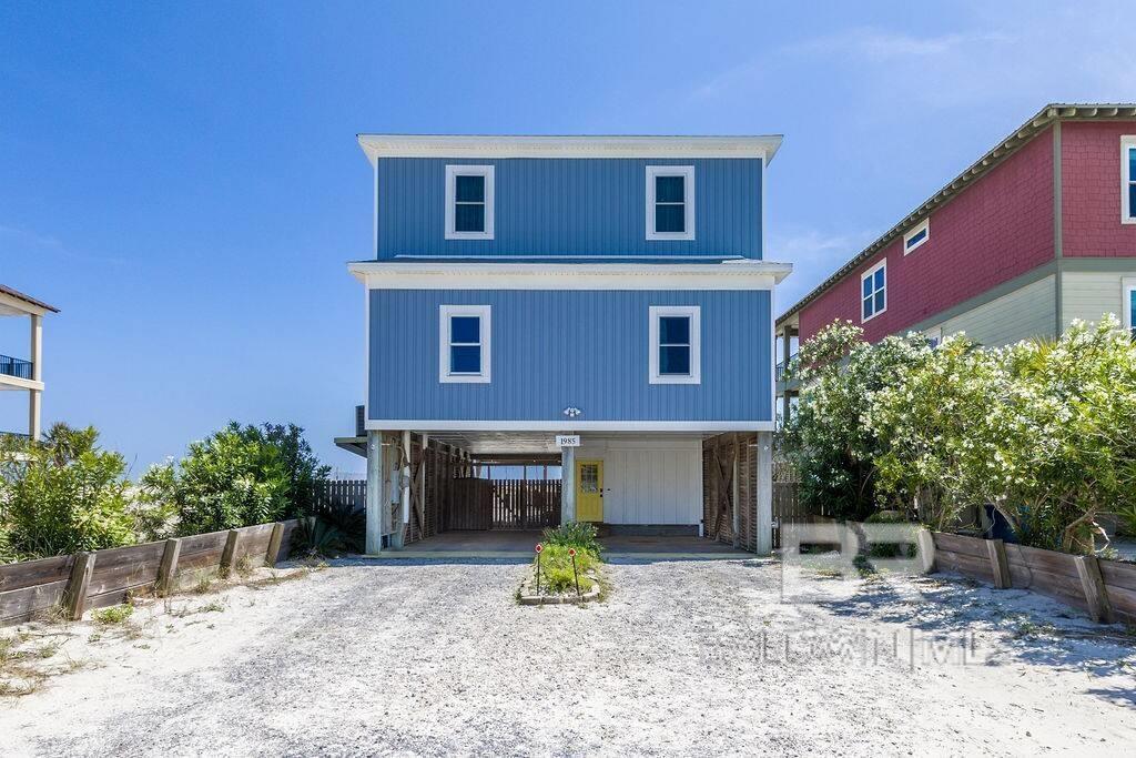 Image 2: Front of house