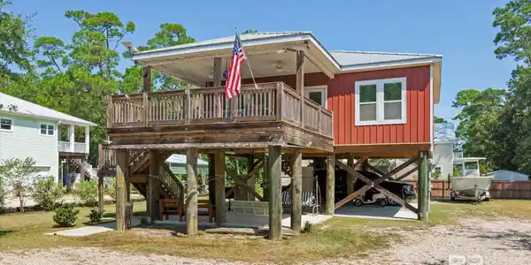 304 Bienville Boulevard