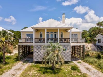 310 Audubon Place