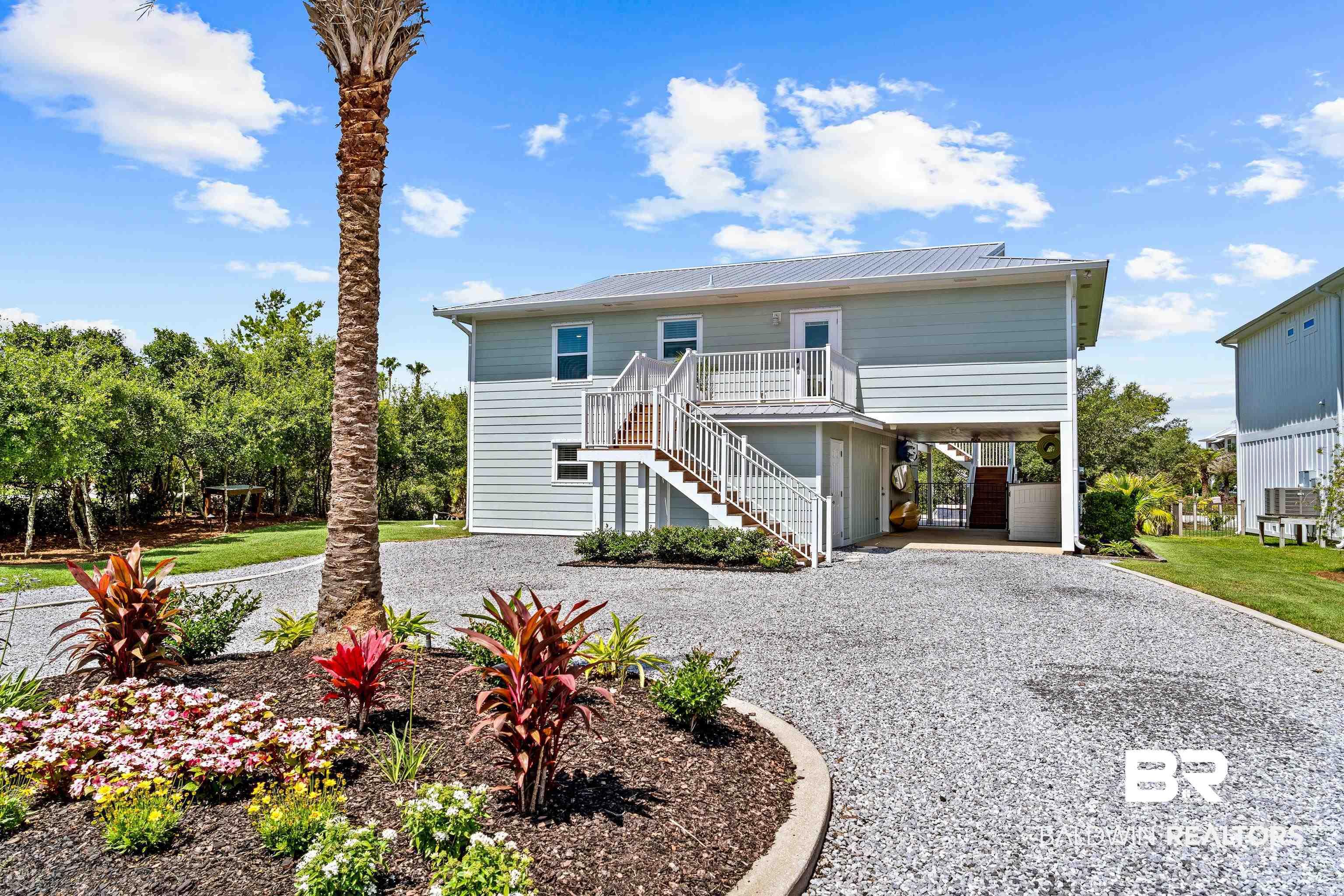 Image 3: Front of House