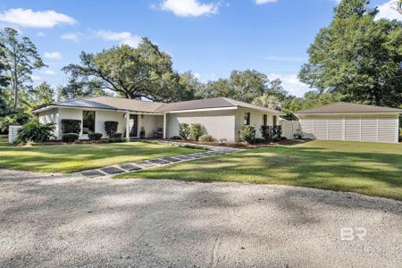 10912 Pecan Drive
