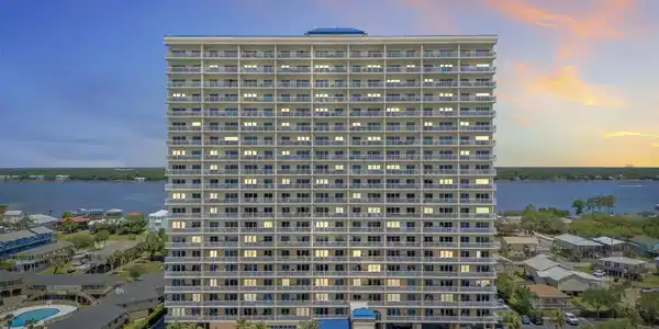 1010 W Beach Boulevard