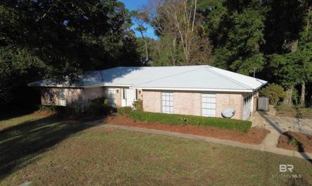 90 Paddock Drive