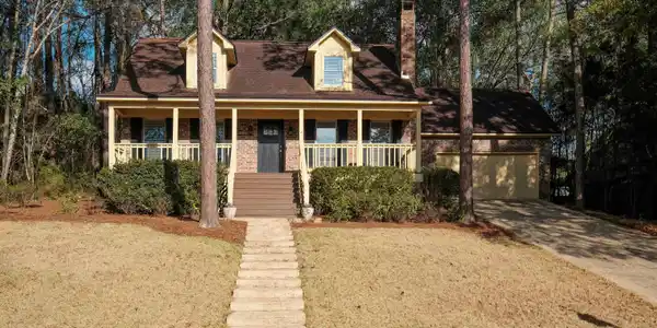 108 Palisade Circle