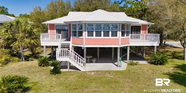 16468 Brigadoon Trail