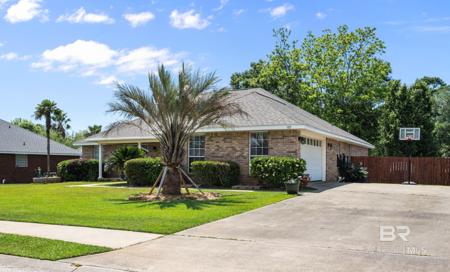 105 Pemberton Loop
