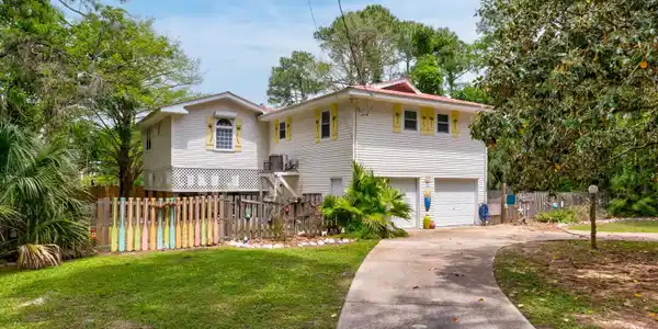 308 Chenault Avenue