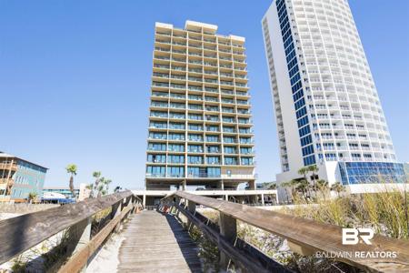 533 W Beach Boulevard
