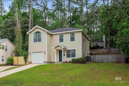 313 Ridgewood Drive