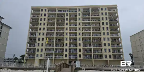 409 E Beach Boulevard