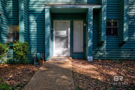 13 Summer Oaks Drive