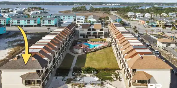 723 W Beach Boulevard