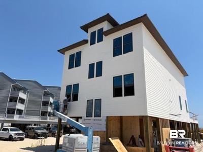 309 E Beach Boulevard