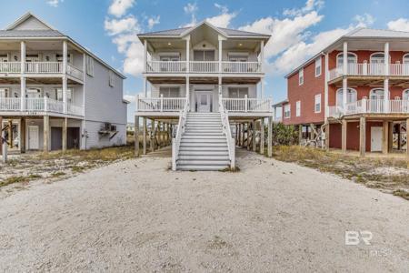 1384 W Beach Boulevard